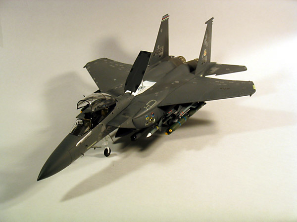 F15-09